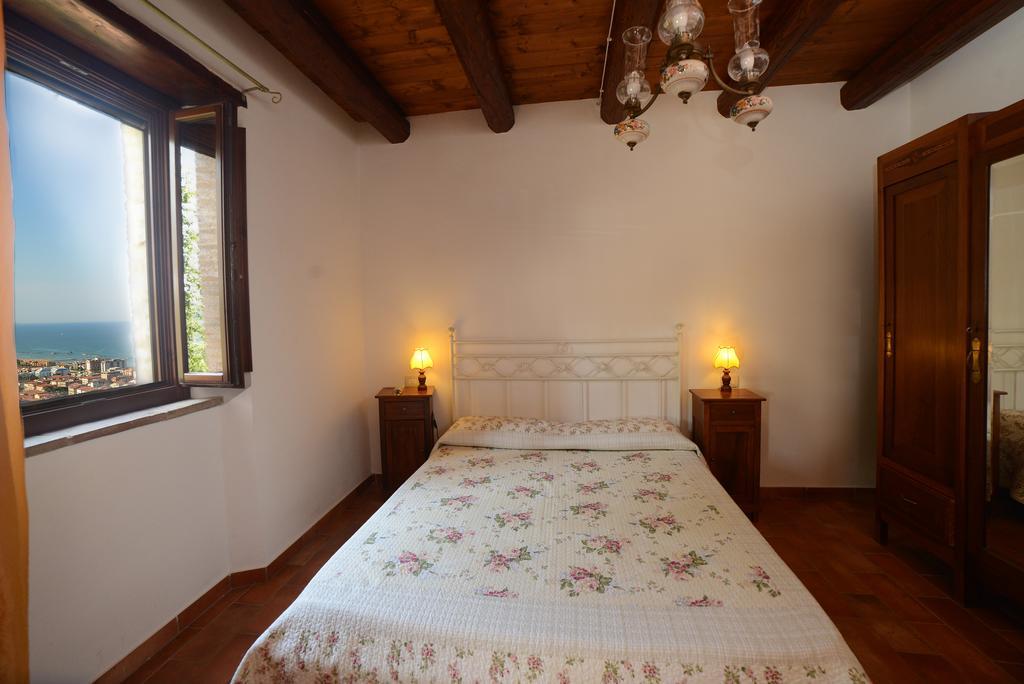 B&B Borgo Marano Cupra Marittima Extérieur photo